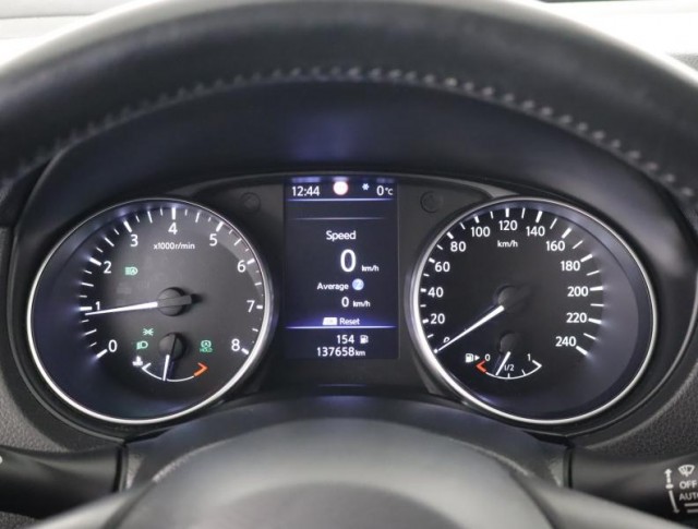 Nissan Qashqai  1.3 DIG-T 