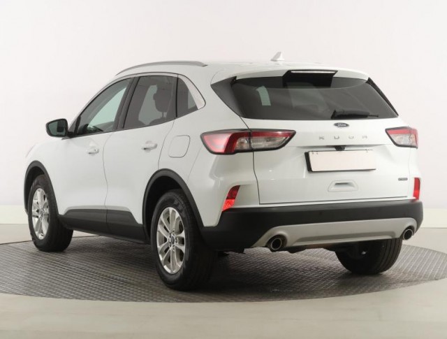 Ford Kuga  2.5 Hybrid Titanium