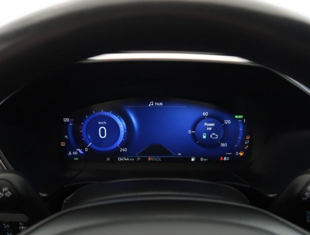 Ford Kuga  2.5 Hybrid Titanium