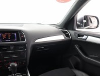 Audi Q5  3.0 TDI S line