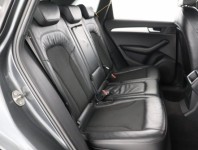 Audi Q5  3.0 TDI S line