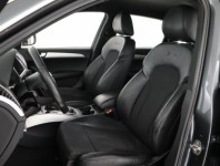 Audi Q5  3.0 TDI S line