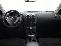 Nissan Qashqai  2.0 dCi 