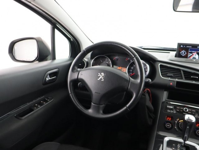 Peugeot 3008  1.6 BlueHDi Acces