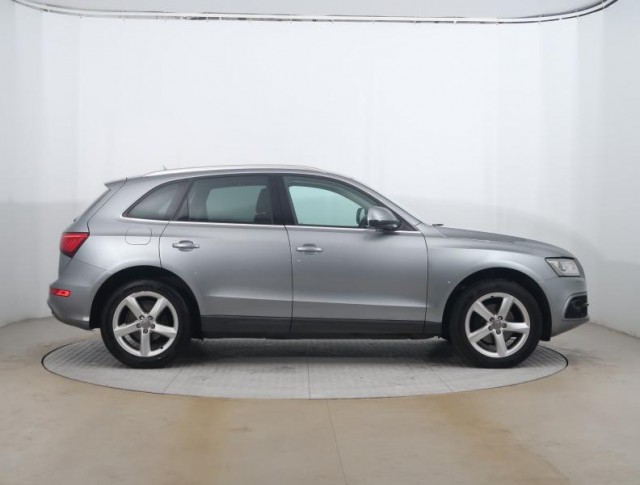 Audi Q5  2.0 TDI 