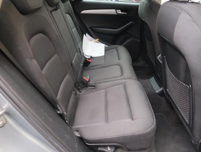 Audi Q5  2.0 TDI 