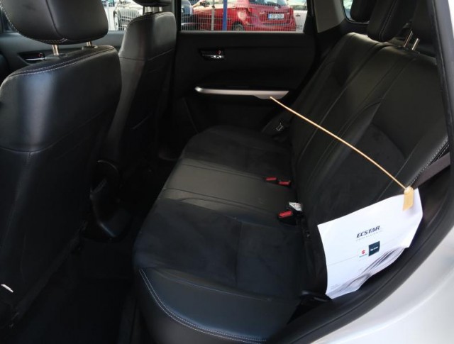 Suzuki Vitara  1.6 VVT Elegance