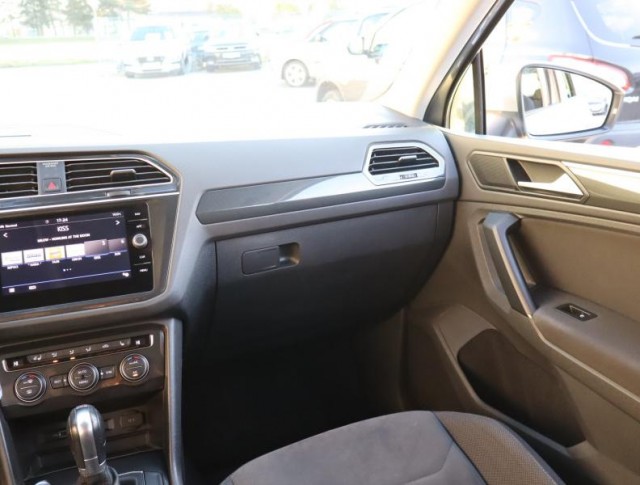 Volkswagen Tiguan  2.0 TDI R-Line