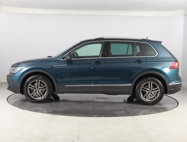 Volkswagen Tiguan  1.5 TSI Elegance