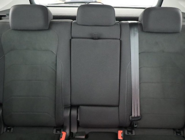 Volkswagen Tiguan  1.5 TSI Elegance