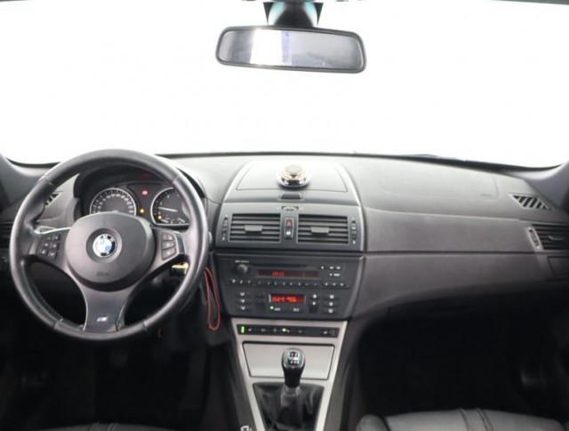 BMW X3  3.0d M Paket