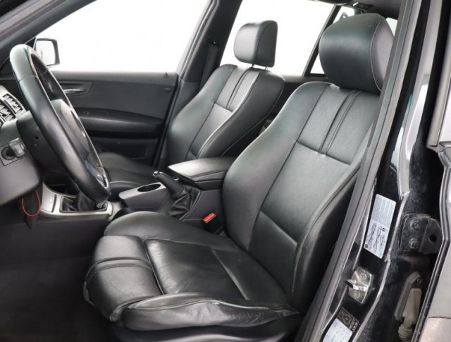 BMW X3  3.0d M Paket