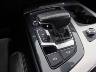 Audi Q7  3.0 TDI S-Line