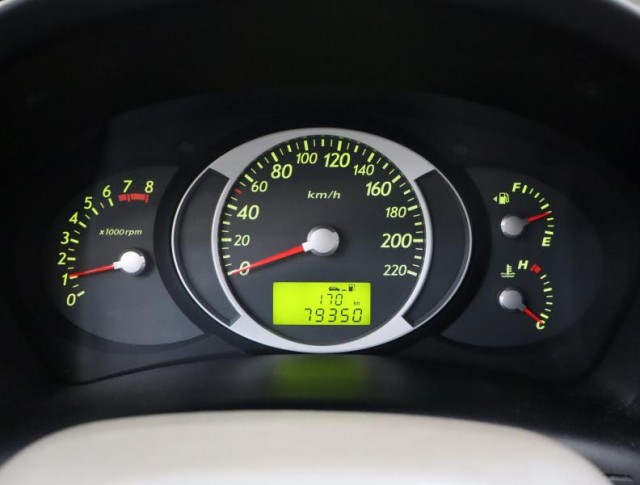 Hyundai Tucson  2.0 i 