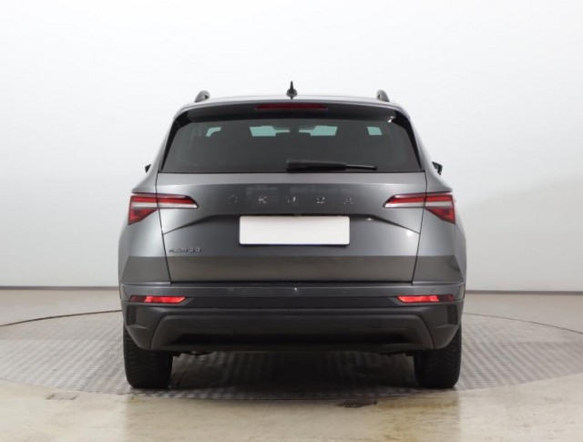 Škoda Karoq  1.5 TSI Fresh