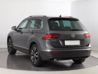 Volkswagen Tiguan  2.0 TDI 