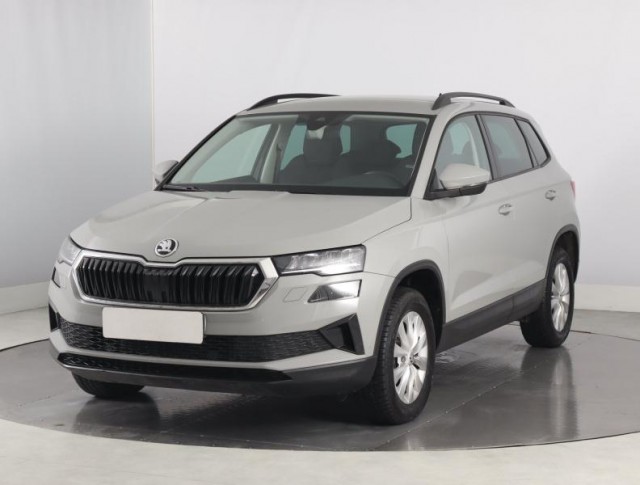 Škoda Karoq  1.5 TSI Fresh