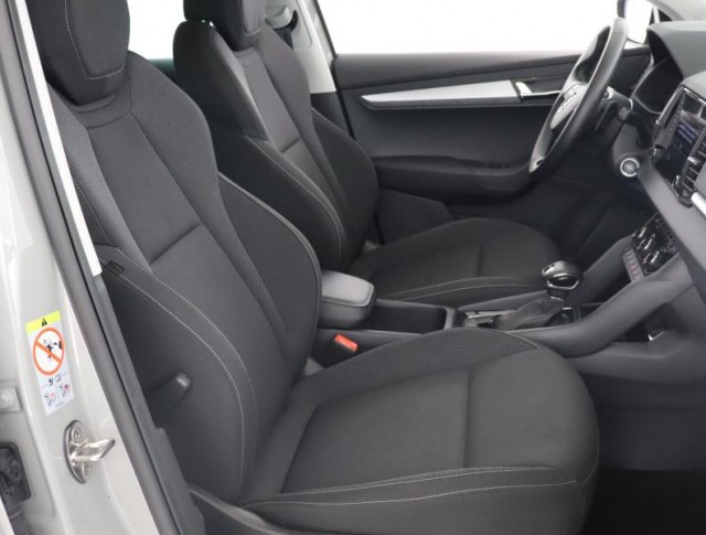 Škoda Karoq  1.5 TSI Fresh