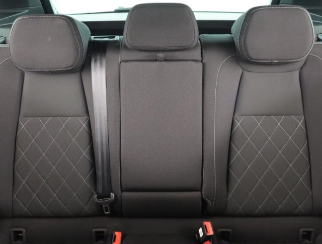 Škoda Karoq  1.5 TSI Sportline