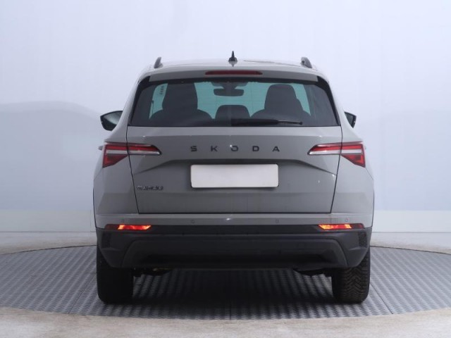 Škoda Karoq  1.5 TSI Fresh