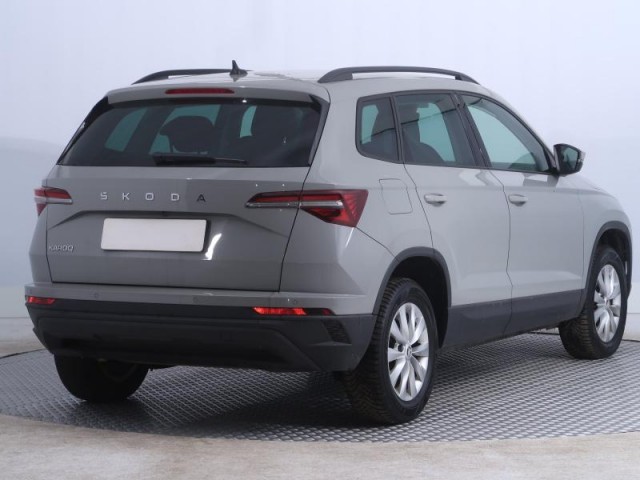 Škoda Karoq  1.5 TSI Fresh