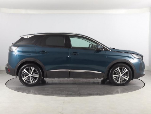 Peugeot 3008  1.5 BlueHDi Allure Business