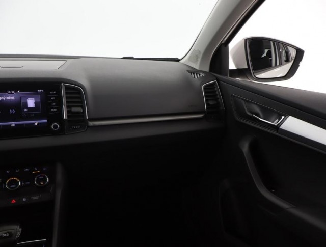 Škoda Karoq  1.5 TSI Style