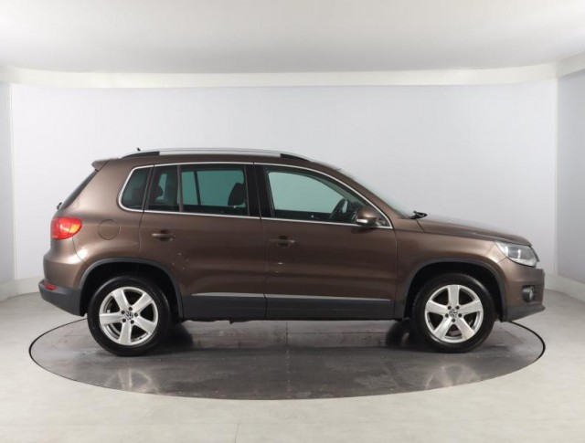 Volkswagen Tiguan  2.0 TDI 