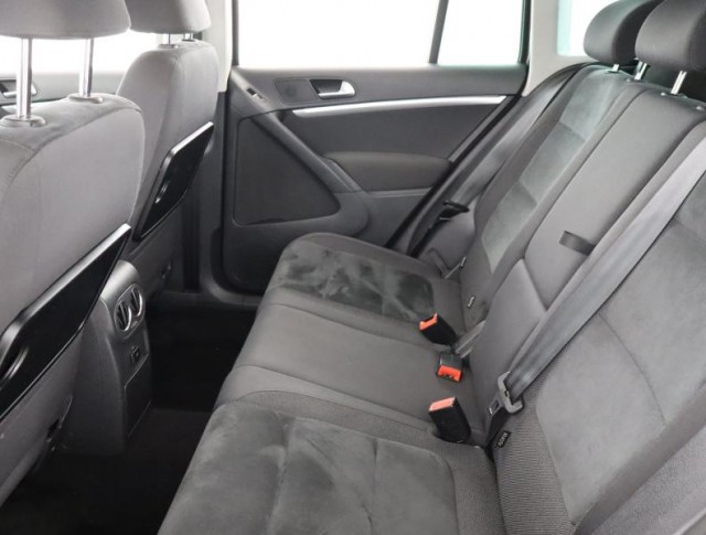 Volkswagen Tiguan  2.0 TDI 