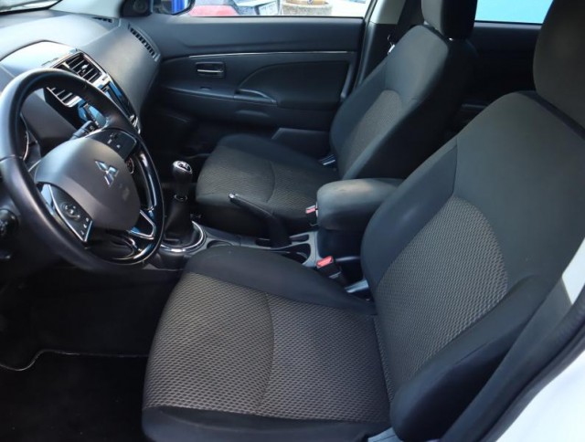 Mitsubishi ASX  1.6 MIVEC 