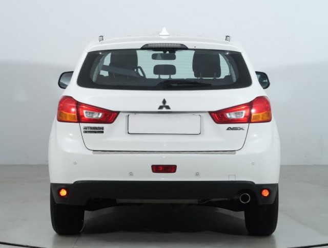 Mitsubishi ASX  1.6 MIVEC 