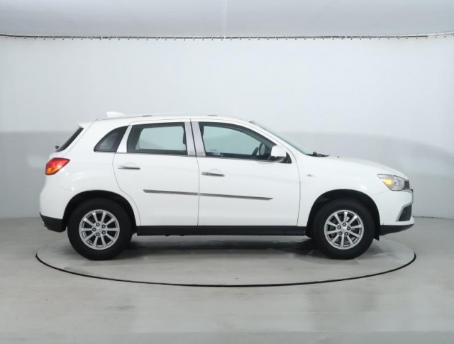 Mitsubishi ASX  1.6 MIVEC 