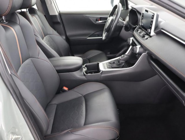 Toyota RAV 4  2.5 Hybrid Adventure