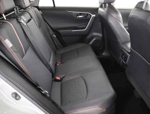 Toyota RAV 4  2.5 Hybrid Adventure