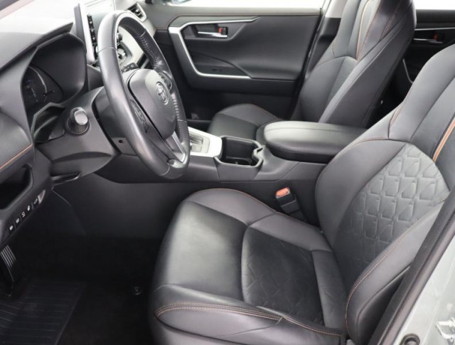 Toyota RAV 4  2.5 Hybrid Adventure