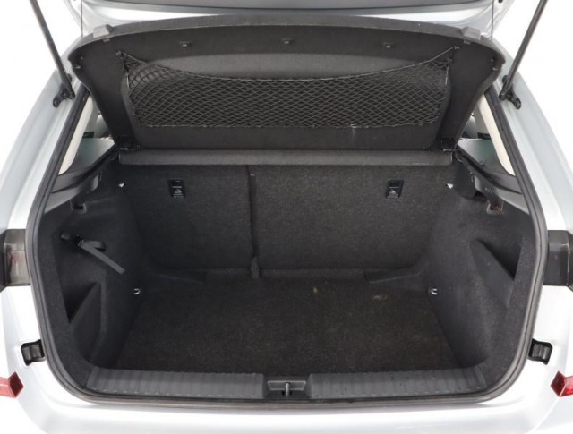 Škoda Kamiq  1.5 TSI Top Selection