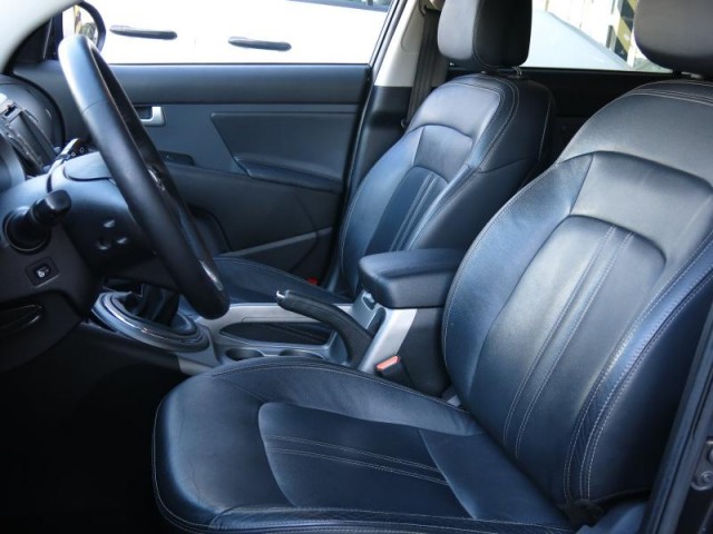 Kia Sportage  1.7 CRDi 