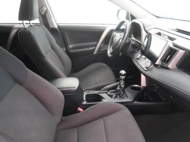 Toyota RAV 4  2.2 D-4D 