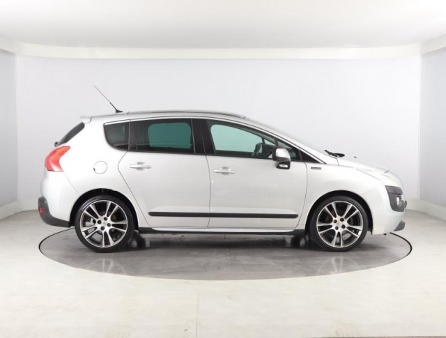 Peugeot 3008  2.0 HDi 