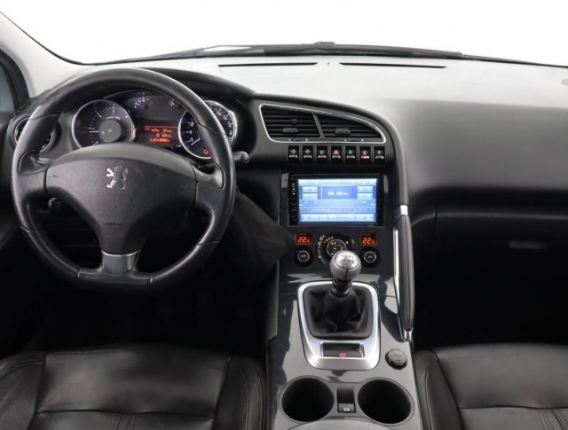 Peugeot 3008  2.0 HDi 