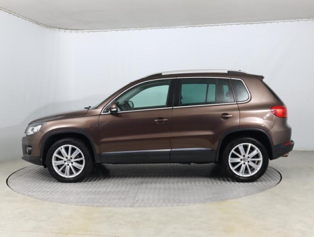 Volkswagen Tiguan  2.0 TDI Sport