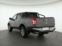 Mitsubishi L200  2.4 DI-D Invite