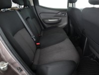 Mitsubishi L200  2.4 DI-D Invite