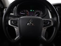 Mitsubishi L200  2.4 DI-D Invite