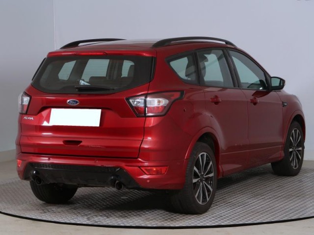 Ford Kuga  1.5 EcoBoost ST-Line