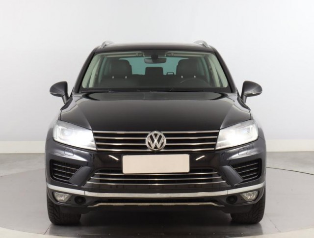 Volkswagen Touareg  3.0 TDI 