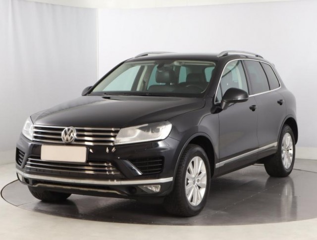 Volkswagen Touareg  3.0 TDI 