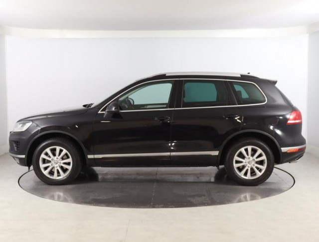 Volkswagen Touareg  3.0 TDI 