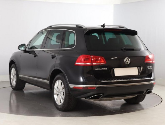 Volkswagen Touareg  3.0 TDI 