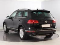 Volkswagen Touareg  3.0 TDI 